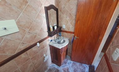 venta casa 3 ambientes con jardín en Santa Clara