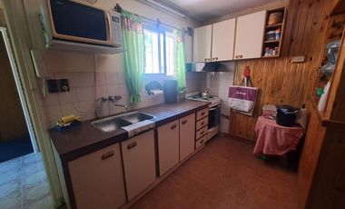 venta casa 3 ambientes con jardín en Santa Clara