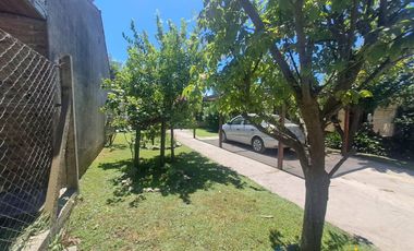venta casa 3 ambientes con jardín en Santa Clara