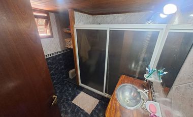 venta casa 3 ambientes con jardín en Santa Clara