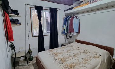 Casa elevada con amplio terreno en Arroyo Leyes