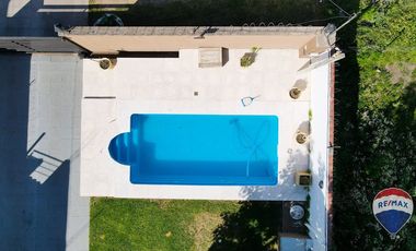 CASA 4 AMBIENTES EN VENTA EN LA UNION CON PILETA