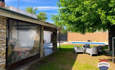 CASA 4 AMBIENTES EN VENTA EN LA UNION CON PILETA