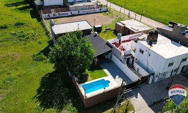 CASA 4 AMBIENTES EN VENTA EN LA UNION CON PILETA