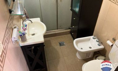 CASA 4 AMBIENTES EN VENTA EN LA UNION CON PILETA