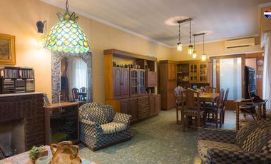 VENTA CASA 4 AMB COCHERA PATIO PARRILLA