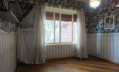 VENTA CASA 4 AMB COCHERA PATIO PARRILLA