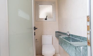 VENTA CASA 5 AMB RAMOS MEJIA LOTE PROPIO PISCINA