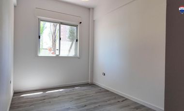 VENTA DEPTO 3 AMBIENTES EZPELETA CON COCHERA