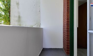 VENTA DEPTO 3 AMBIENTES EZPELETA CON COCHERA