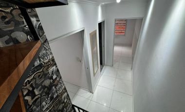 ALQUILER PH 3 AMBIENTES GALERIA, PATIO SAN JUSTO