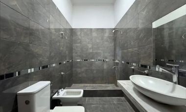 CASA 3 DORMITORIOS - ALVAREZ - SANTA FE