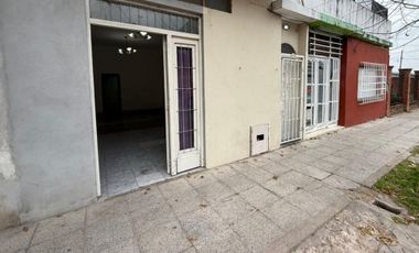 ALQUILER LOCAL COMERCIAL, MORON SUR