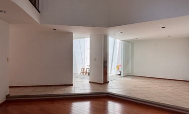 AMPLIA CASA EN CONDOMINIO