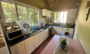 CASA 4 AMBIENTES B. CERRADO HURLINGHAM APTO CRED.