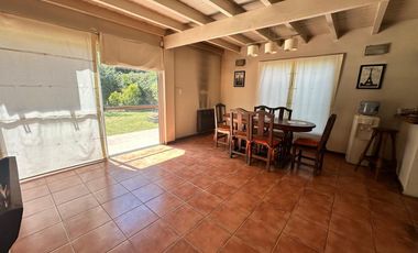 CASA 4 AMBIENTES B. CERRADO HURLINGHAM APTO CRED.