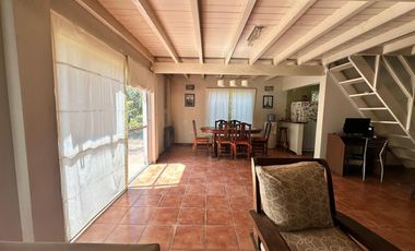 CASA 4 AMBIENTES B. CERRADO HURLINGHAM APTO CRED.