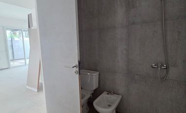 Casa alquiler en  Housing Las Veras duplex de 3 dormitorios 2 baños con patio valle escondido