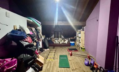 VENTA CASA 4 AMBIENTES HURLINGHAM ACEPTA  PERMUTA