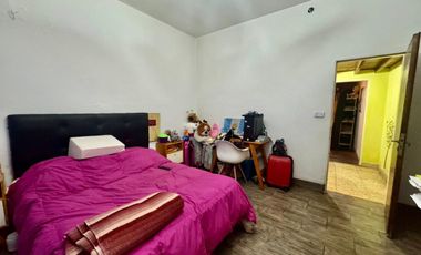 VENTA CASA 4 AMBIENTES HURLINGHAM ACEPTA  PERMUTA
