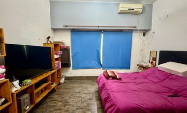 VENTA CASA 4 AMBIENTES HURLINGHAM ACEPTA  PERMUTA