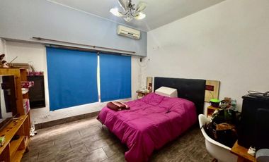 VENTA CASA 4 AMBIENTES HURLINGHAM ACEPTA  PERMUTA