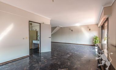 PISO - VENTA - 7 AMBIENTES - 5 DORMITORIOS - 3 COCHERAS - TERRAZA - DEPENDENCIA - BELGRANO