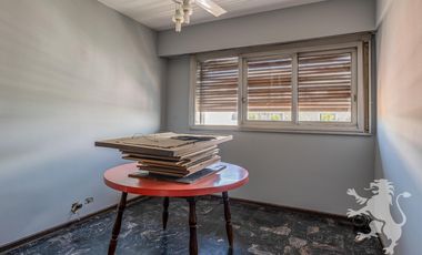 PISO - VENTA - 7 AMBIENTES - 5 DORMITORIOS - 3 COCHERAS - TERRAZA - DEPENDENCIA - BELGRANO