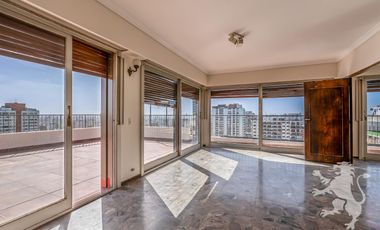 PISO - VENTA - 7 AMBIENTES - 5 DORMITORIOS - 3 COCHERAS - TERRAZA - DEPENDENCIA - BELGRANO