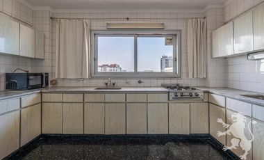 PISO - VENTA - 7 AMBIENTES - 5 DORMITORIOS - 3 COCHERAS - TERRAZA - DEPENDENCIA - BELGRANO
