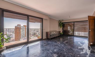 PISO - VENTA - 7 AMBIENTES - 5 DORMITORIOS - 3 COCHERAS - TERRAZA - DEPENDENCIA - BELGRANO