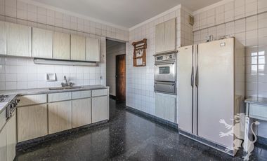 PISO - VENTA - 7 AMBIENTES - 5 DORMITORIOS - 3 COCHERAS - TERRAZA - DEPENDENCIA - BELGRANO