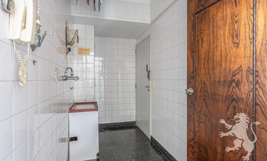 PISO - VENTA - 7 AMBIENTES - 5 DORMITORIOS - 3 COCHERAS - TERRAZA - DEPENDENCIA - BELGRANO