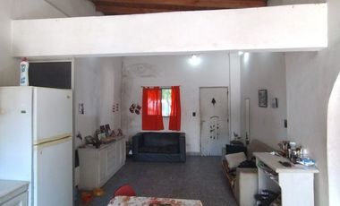 CASA 4 AMBIENTES EN MORON A REFACCIONAR