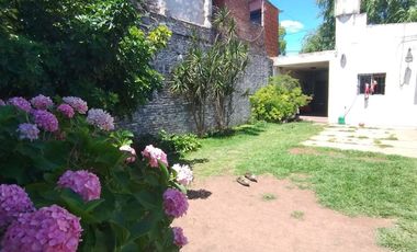 CASA 4 AMBIENTES EN MORON A REFACCIONAR