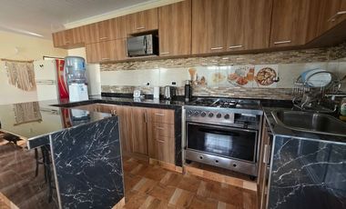 CASA QUINTA EN VENTA MORADAS 2 MAXIMO PAZ CON PILE