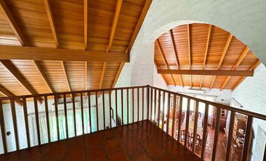 CASA EN VENTA EN EL TREBOL, EZEIZA 6 AMBIENTES
