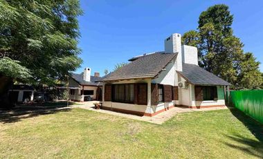 CASA EN VENTA EN EL TREBOL, EZEIZA 6 AMBIENTES