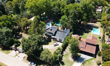 CASA EN VENTA EN EL TREBOL, EZEIZA 6 AMBIENTES