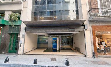 Oficina en alquiler en Microcentro piso alto.