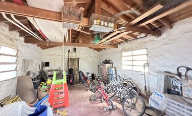 Venta encantadora Casa  quinta en Salvador Maria-Lobos