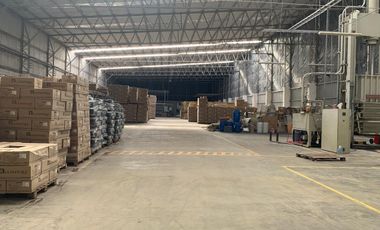 Nave industrial de 8.166 m2 en Venta y Alquiler - Parque Industrial Pilar