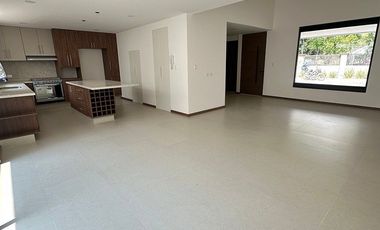 Casa nueva en Renta Lomas de Ángelópolis Cascatta