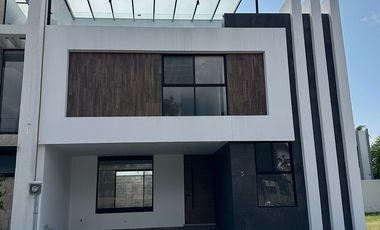 Casa nueva en Renta Lomas de Ángelópolis Cascatta