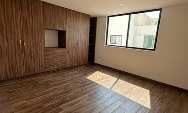 Casa nueva en Renta Lomas de Ángelópolis Cascatta