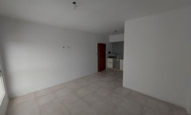 Departamento en  Urquiza al 1700