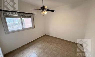 Departamento  venta Centro, 3 dormitorios y baño