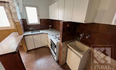 Departamento  venta Centro, 3 dormitorios y baño