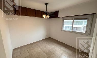 Departamento  venta Centro, 3 dormitorios y baño