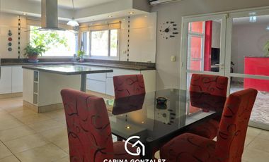 ALQUILER CASA 3 DORMITORIOS UNO CON BAÑO EN SUITE-CENTENARIO